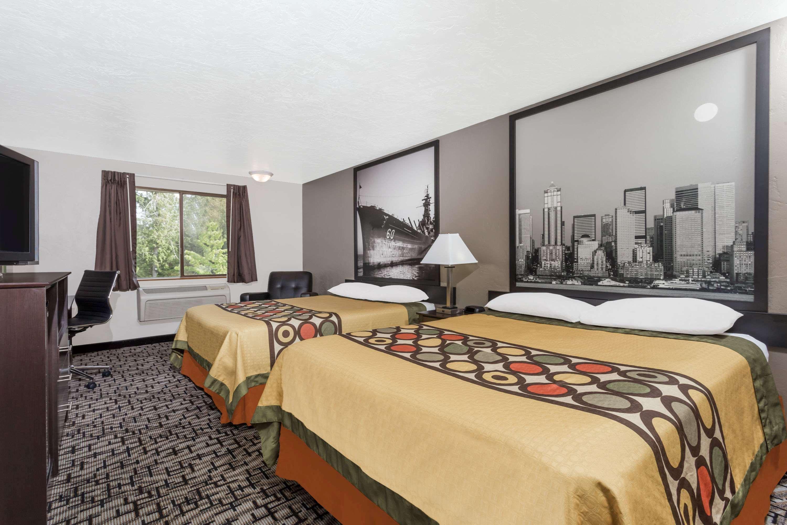 Super 8 By Wyndham Bremerton Εξωτερικό φωτογραφία